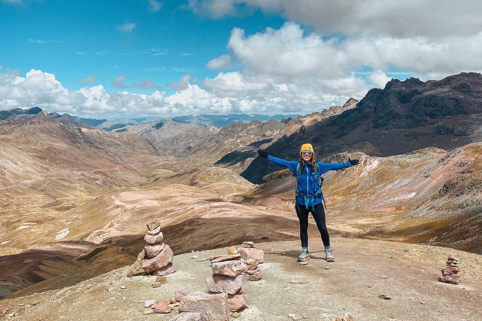 Apu Ausangate and Rainbow Mountain trek 5 Days