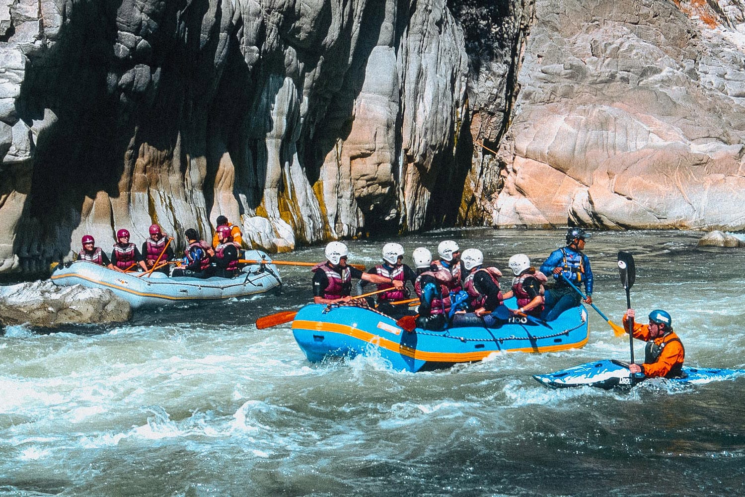 Machu Picchu and Rafting Class V 8 days 1