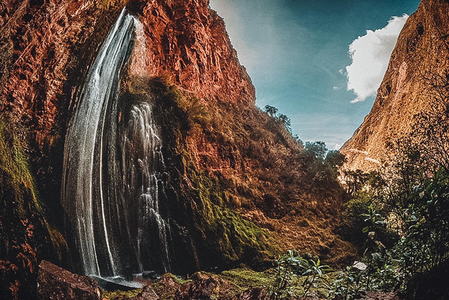 Perolniyoc Waterfall Hike Full Day