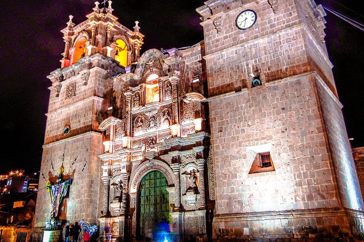 Tour Colca Canyon and Puno 2 Days