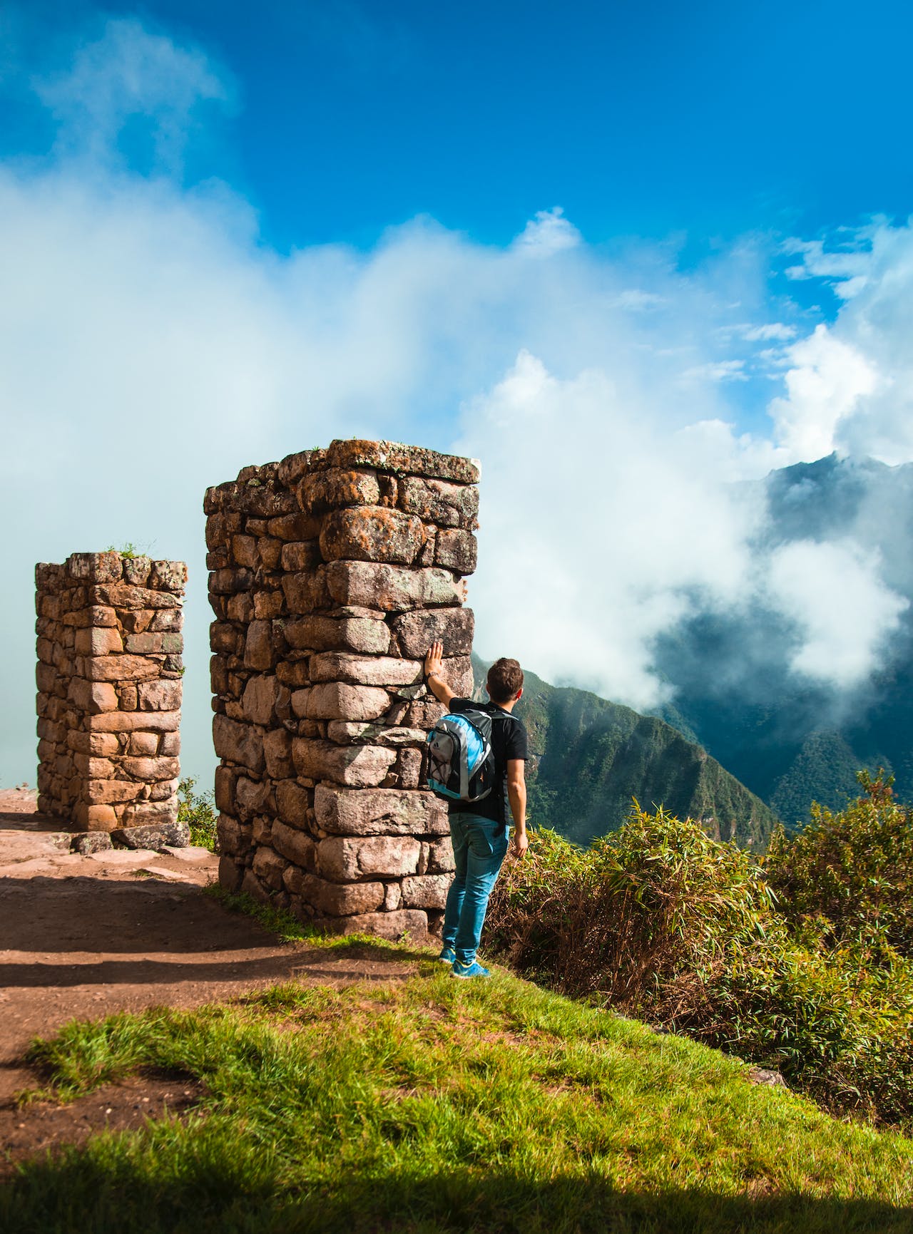 inca trail to machu picchu